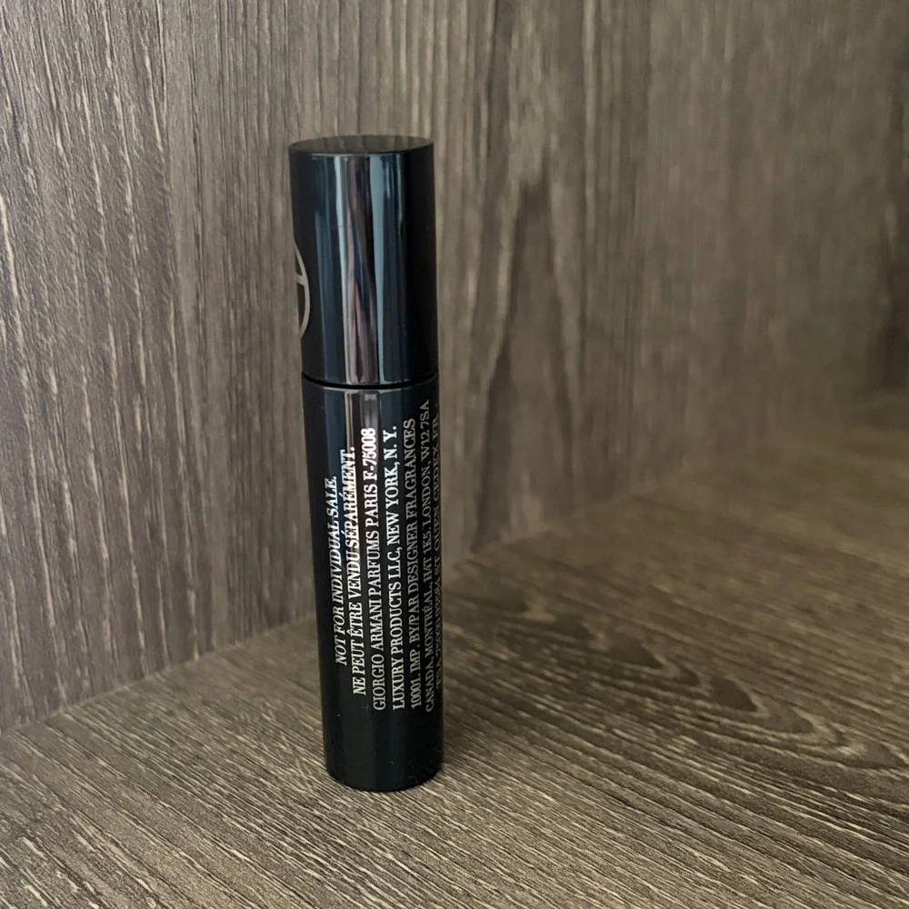 ❤️$10 NWT Giorgio Armani Black Mascara 2ml